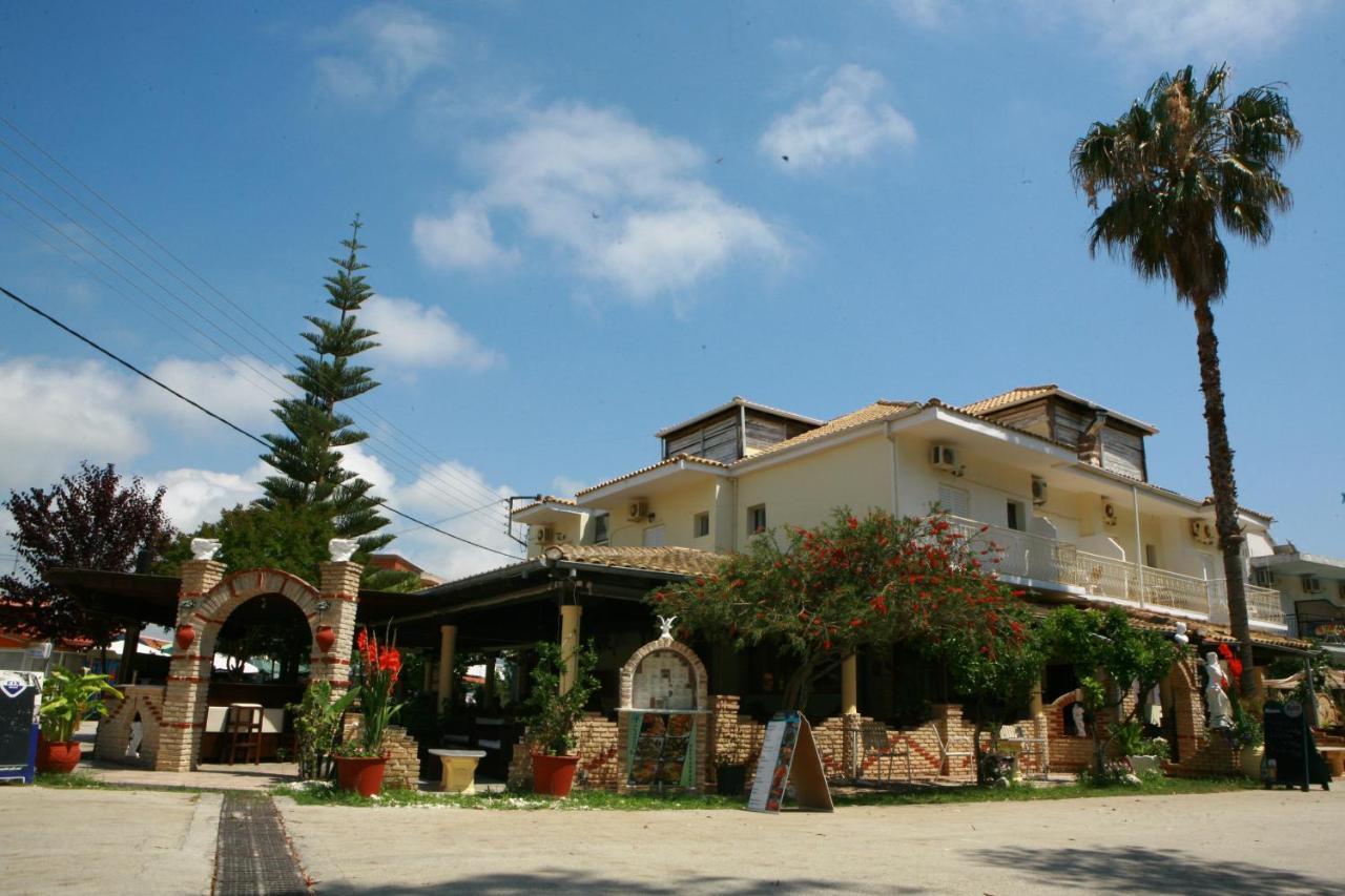 Poseidon Hotel Amudiá Kültér fotó