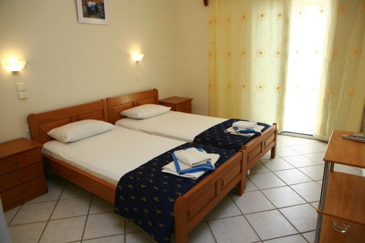 Poseidon Hotel Amudiá Kültér fotó